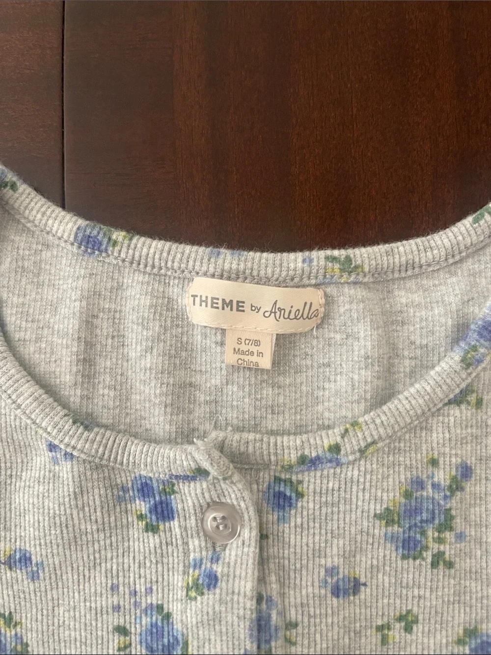 Two Girls' Floral Short-Sleeve Pajama Topst - Pink and Light Blue size S 7/8